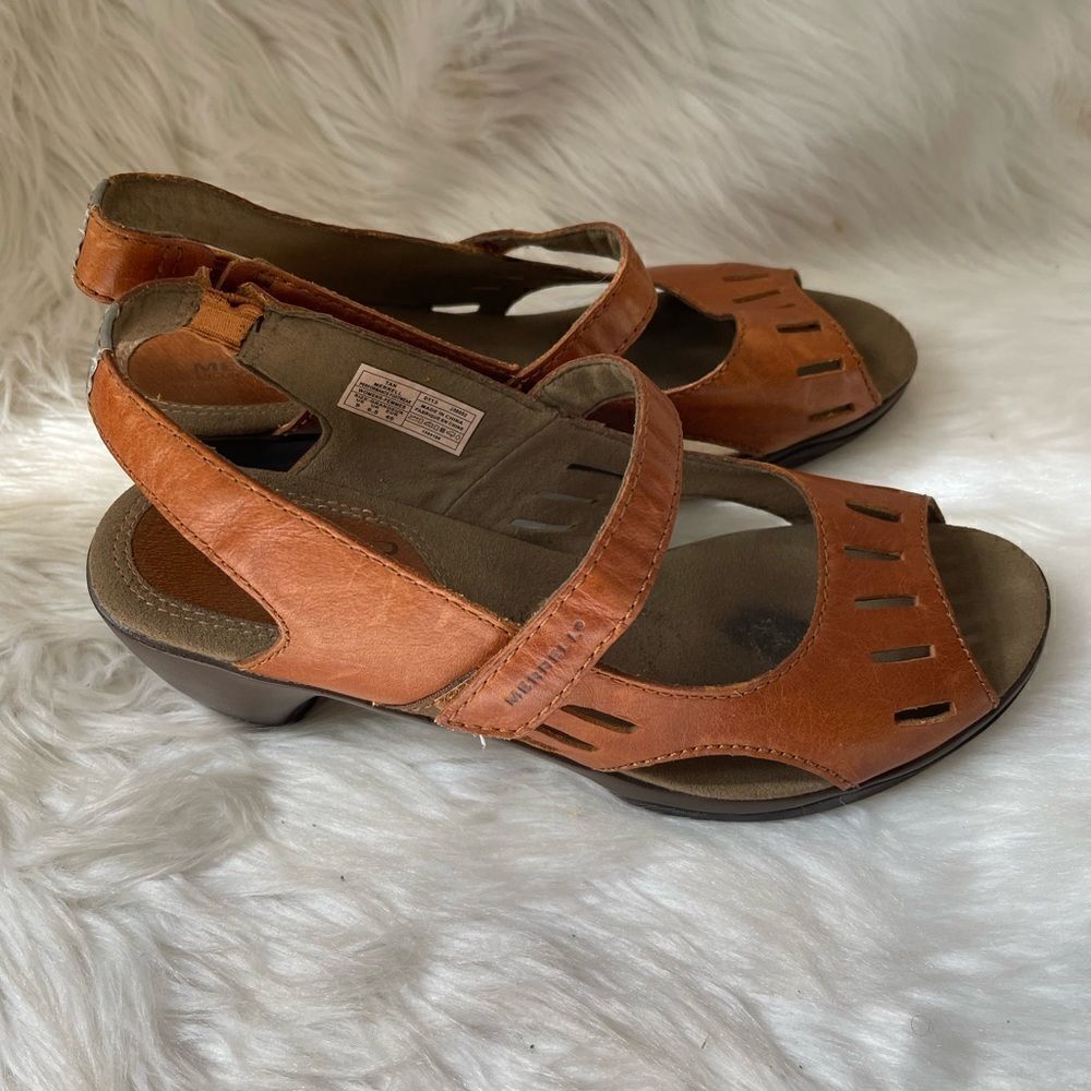 Merrell  performance footwear leather tan sling back strap sandal…